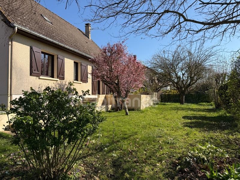 Maison - 141 m² - 7 pièces