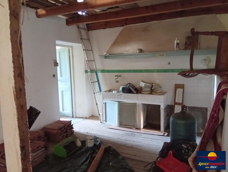 Maison - 166 m² - 12 pièces