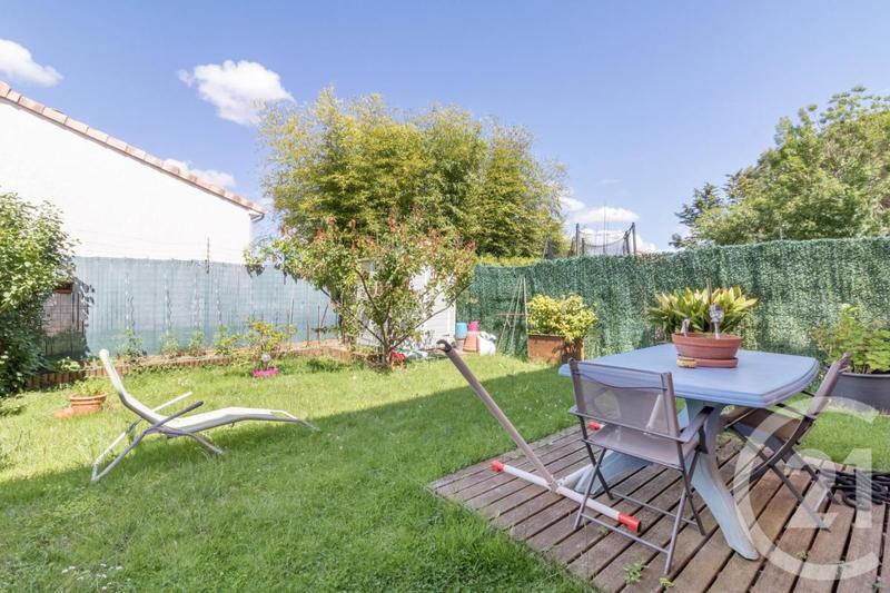 Pavillon - 80 m² - 4 pièces