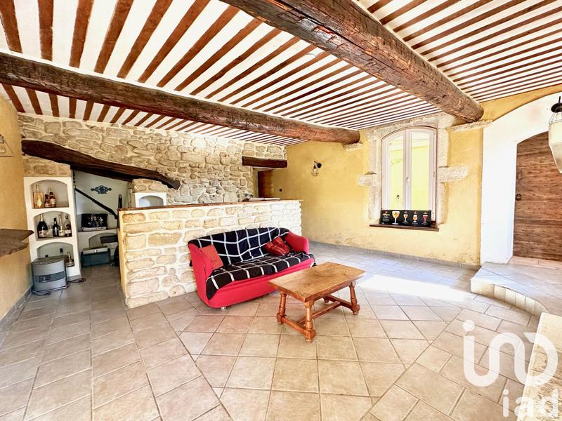 Maison - 325 m² - 10 pièces