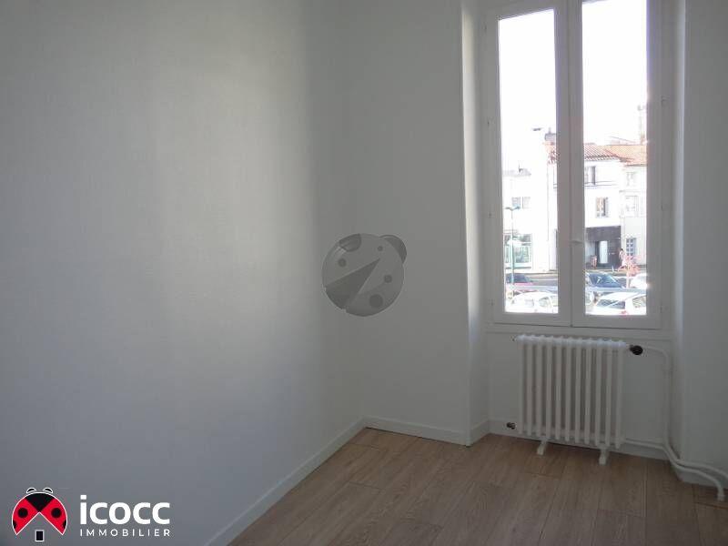 Appartement - 85 m² - 5 pièces