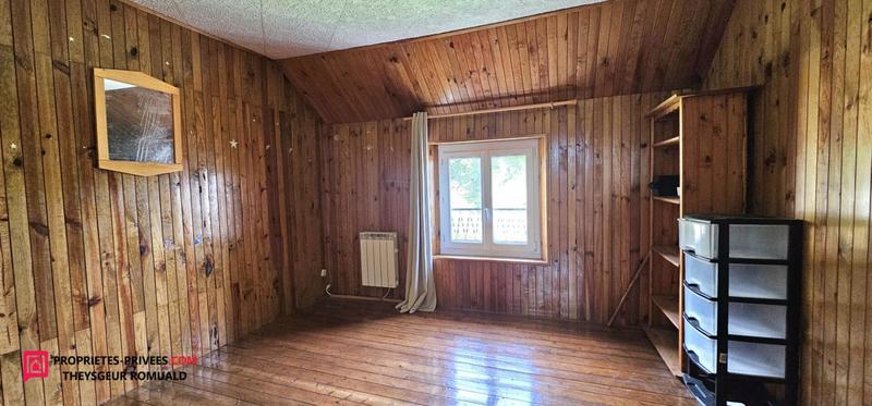 Maison - 201 m² - 7 pièces