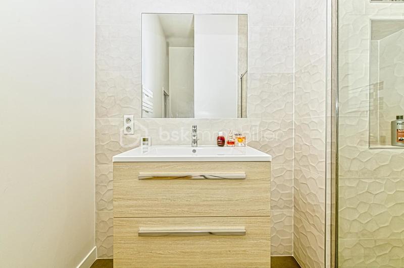 Loft - 125 m² - 5 pièces