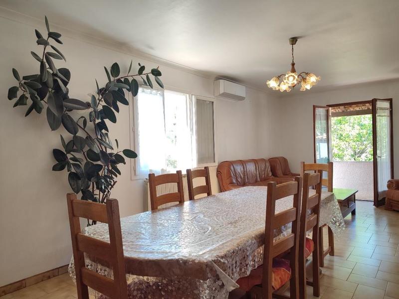 Propriété - 94 m² - 4 pièces