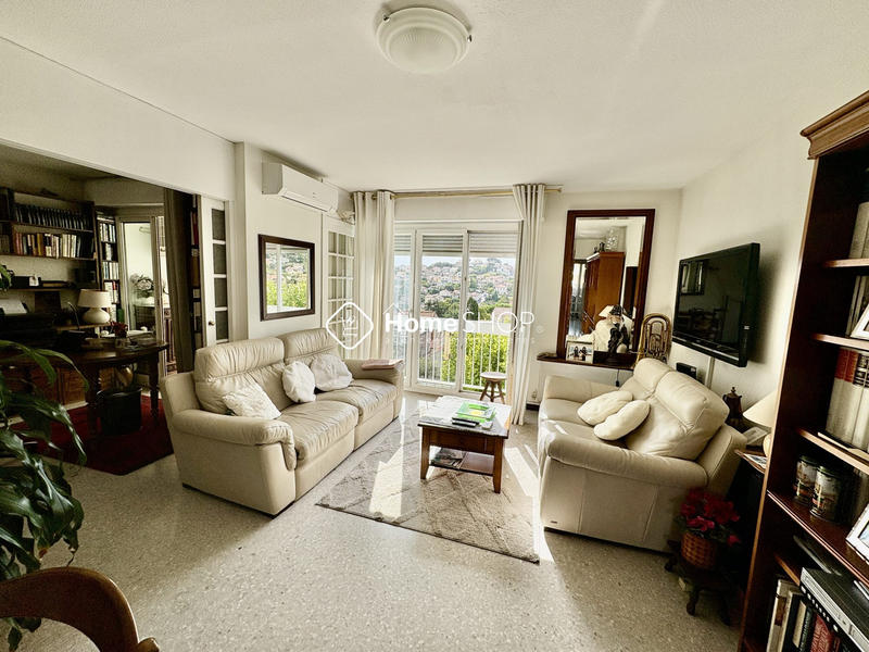 Appartement - 81 m² - 3 pièces