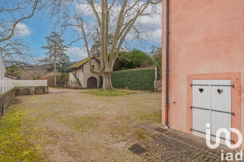 Maison - 406 m² - 10 pièces