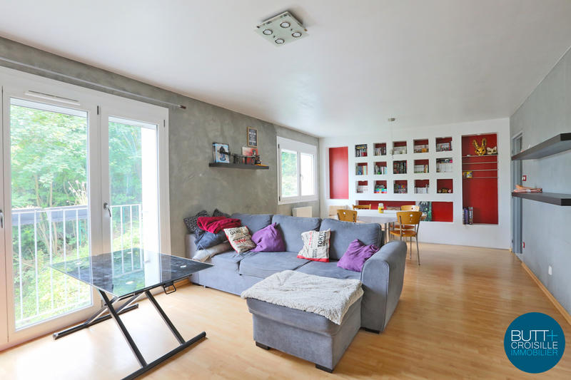 Appartement - 90 m² - 4 pièces