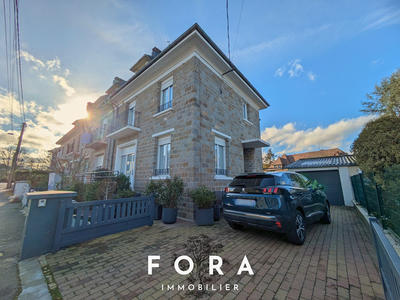 Maison - 147 m² - 6 pièces