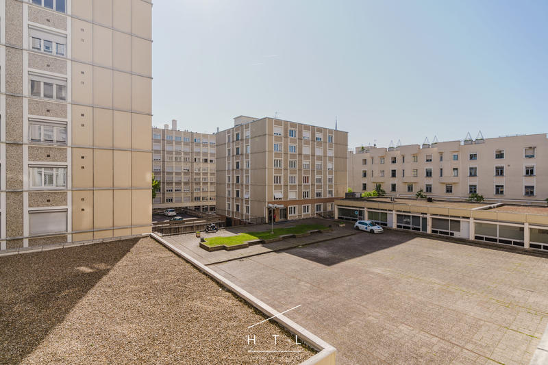 Appartement - 103 m² - 5 pièces