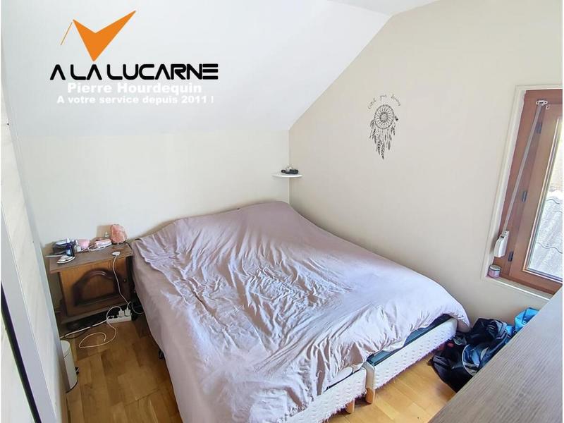 Maison - 93 m² - 5 pièces