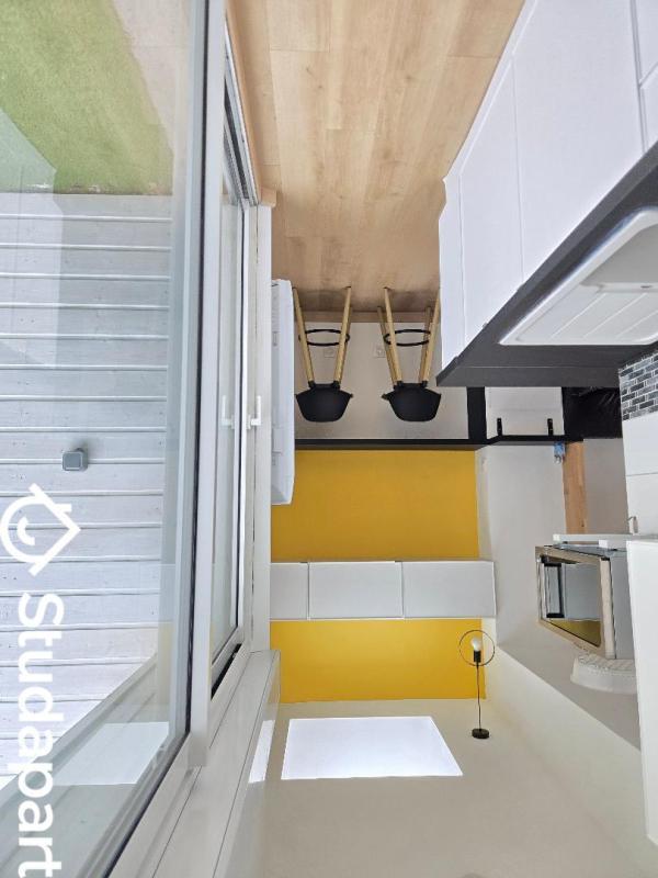 Chambre - 14 m² - 1 pièce