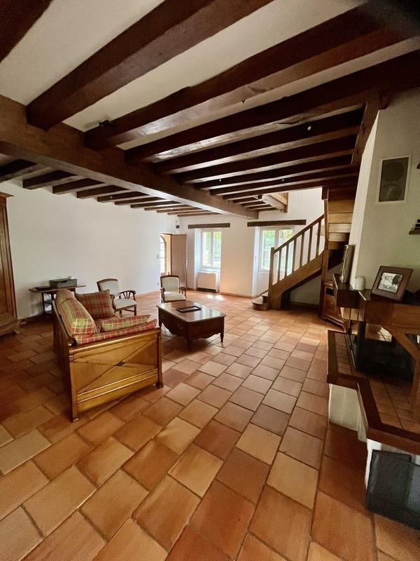 Moulin - 261 m² - 15 pièces