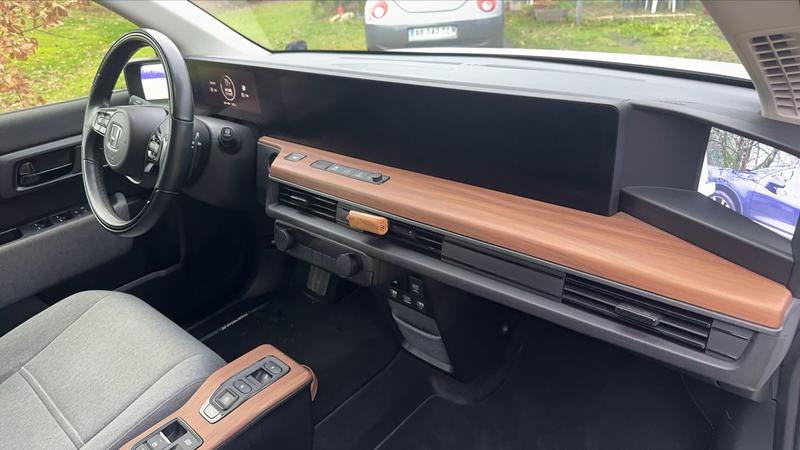 Honda E 136 35.5 kWh