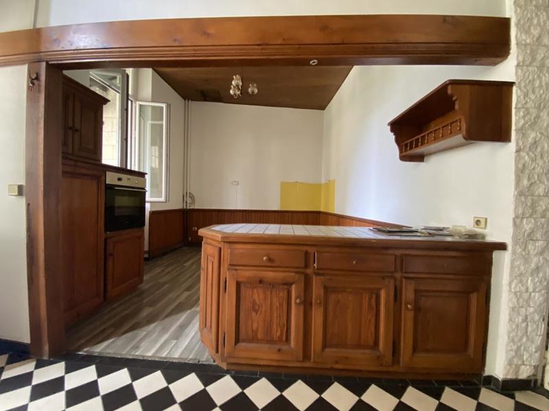 Maison - 654 m² - 11 pièces