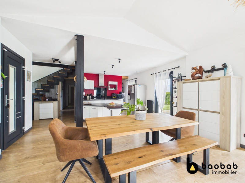 Maison contemporaine - 175 m² - 7 pièces