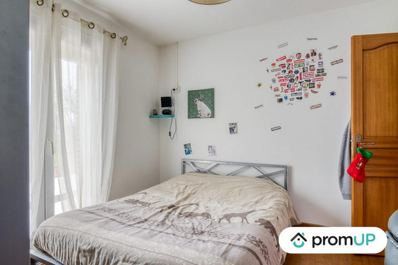 Maison - 200 m² - 6 pièces