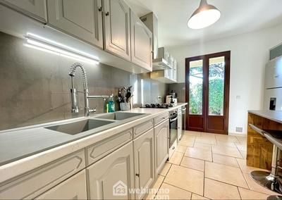 Villa - 100 m² - 4 pièces