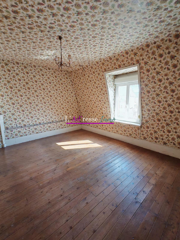 Maison - 148 m² - 5 pièces