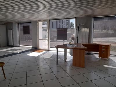 Local commercial - 180 m²