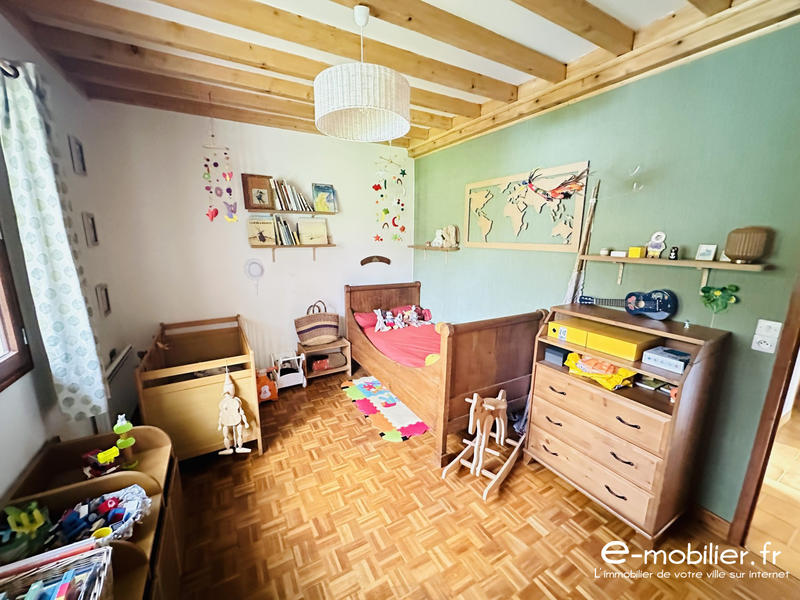 Maison - 80 m² - 4 pièces