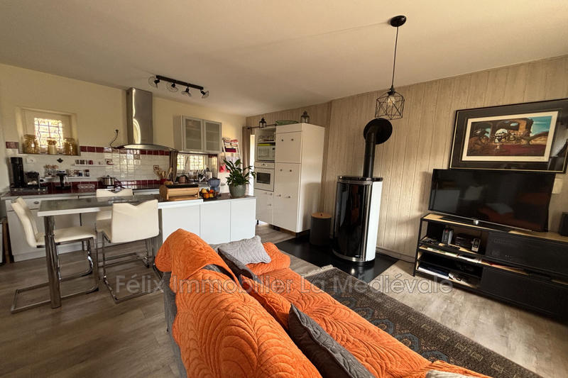 Maison de village - 90 m² - 4 pièces