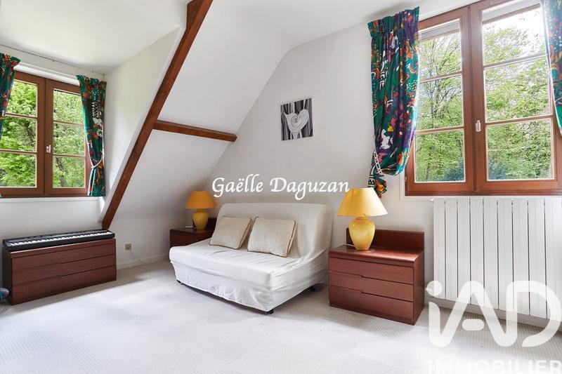 Maison - 180 m² - 7 pièces