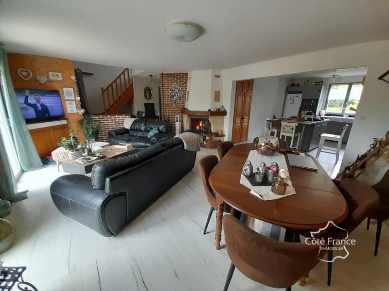 Maison - 182 m² - 8 pièces