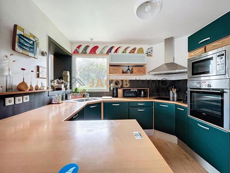 Maison - 173 m² - 8 pièces