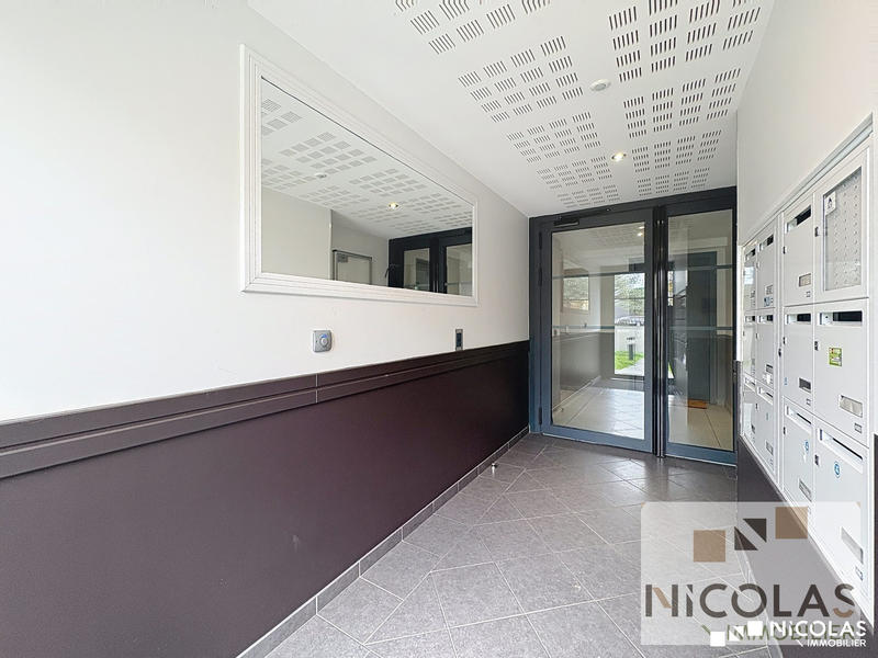 Appartement - 82 m² - 3 pièces