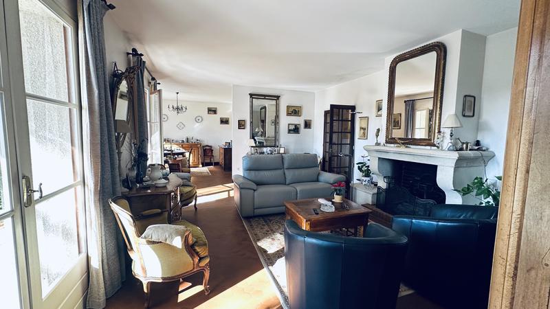 Viager - Maison - 180 m² - 9 pièces