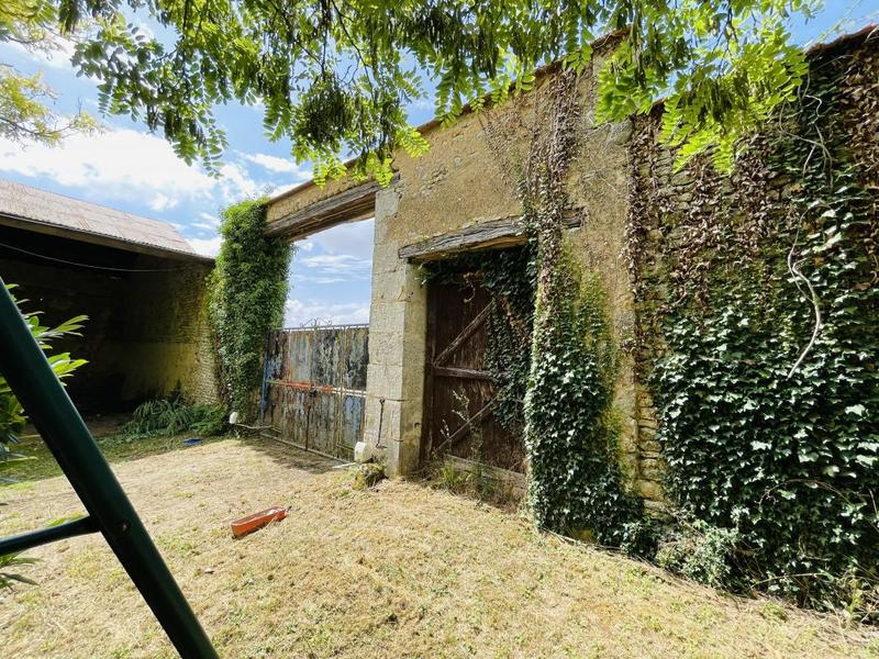 Maison - 252 m² - 10 pièces