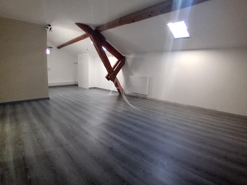 Maison - 177 m² - 6 pièces