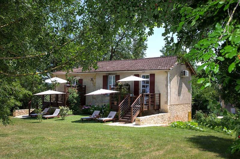 Maison - 520 m² - 18 pièces