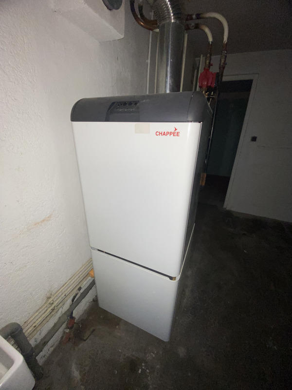 Maison - 218 m² - 10 pièces