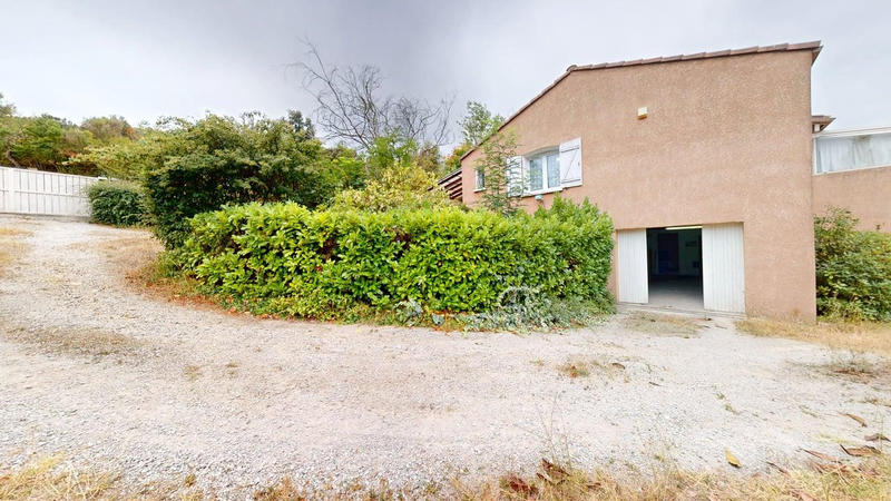 Maison - 88 m² - 4 pièces