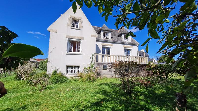 Maison - 138 m² - 7 pièces