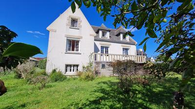 Maison - 138 m² - 7 pièces