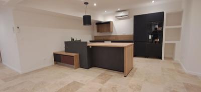 Appartement - 120 m² - 5 pièces