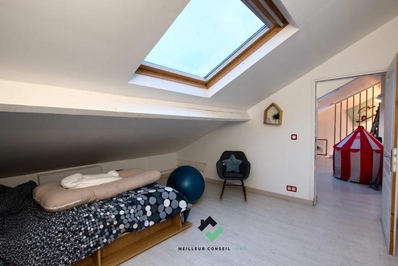 Duplex - 109 m² - 5 pièces