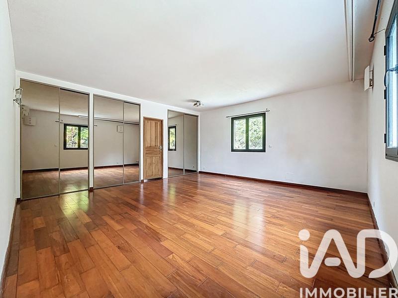 Maison - 185 m² - 7 pièces