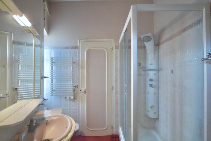 Maison ancienne - 188 m² - 7 pièces