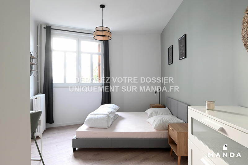 Chambre - 11 m² - 4 pièces