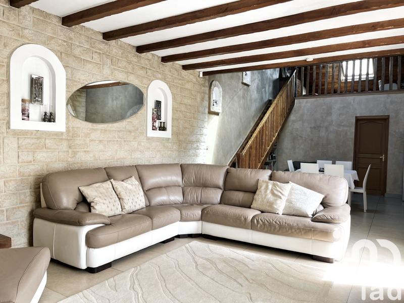 Maison - 161 m² - 7 pièces