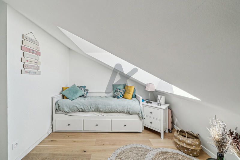 Duplex - 157 m² - 5 pièces