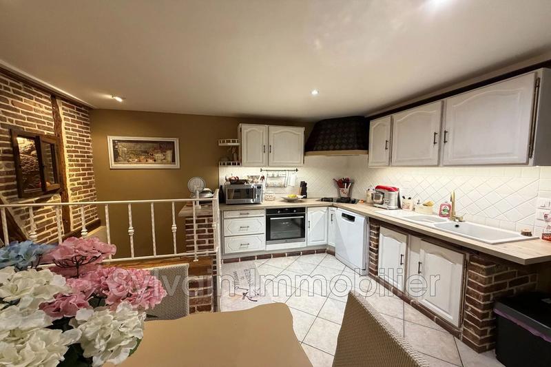 Maison - 180 m² - 6 pièces