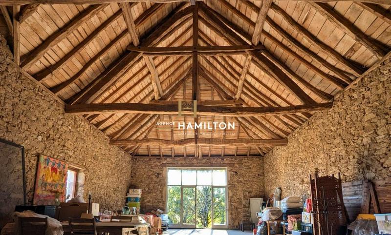 Maison - 144 m² - 6 pièces