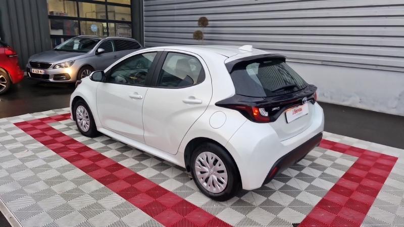 Toyota Yaris Pro Hybride My21 Yaris116h Dynamic Business + Programme Beyond Zero