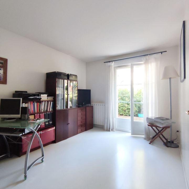 Maison traditionnelle - 181 m² - 8 pièces