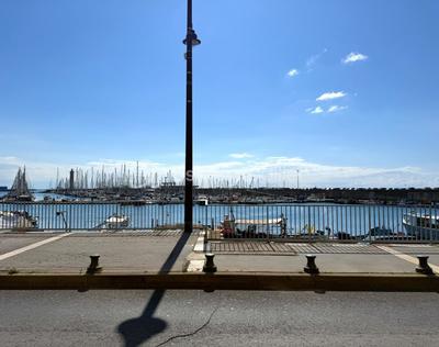 Bureau - 150 m² - 3 pièces