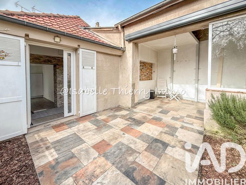 Maison de ville - 70 m² - 4 pièces